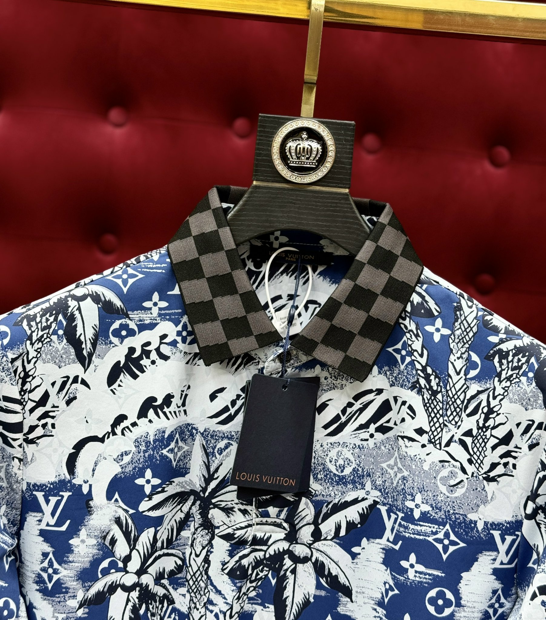 Áo polo Louis Vuitton LV họa tiết loang màu cây dừa Like Auth 1-1 on web CD
